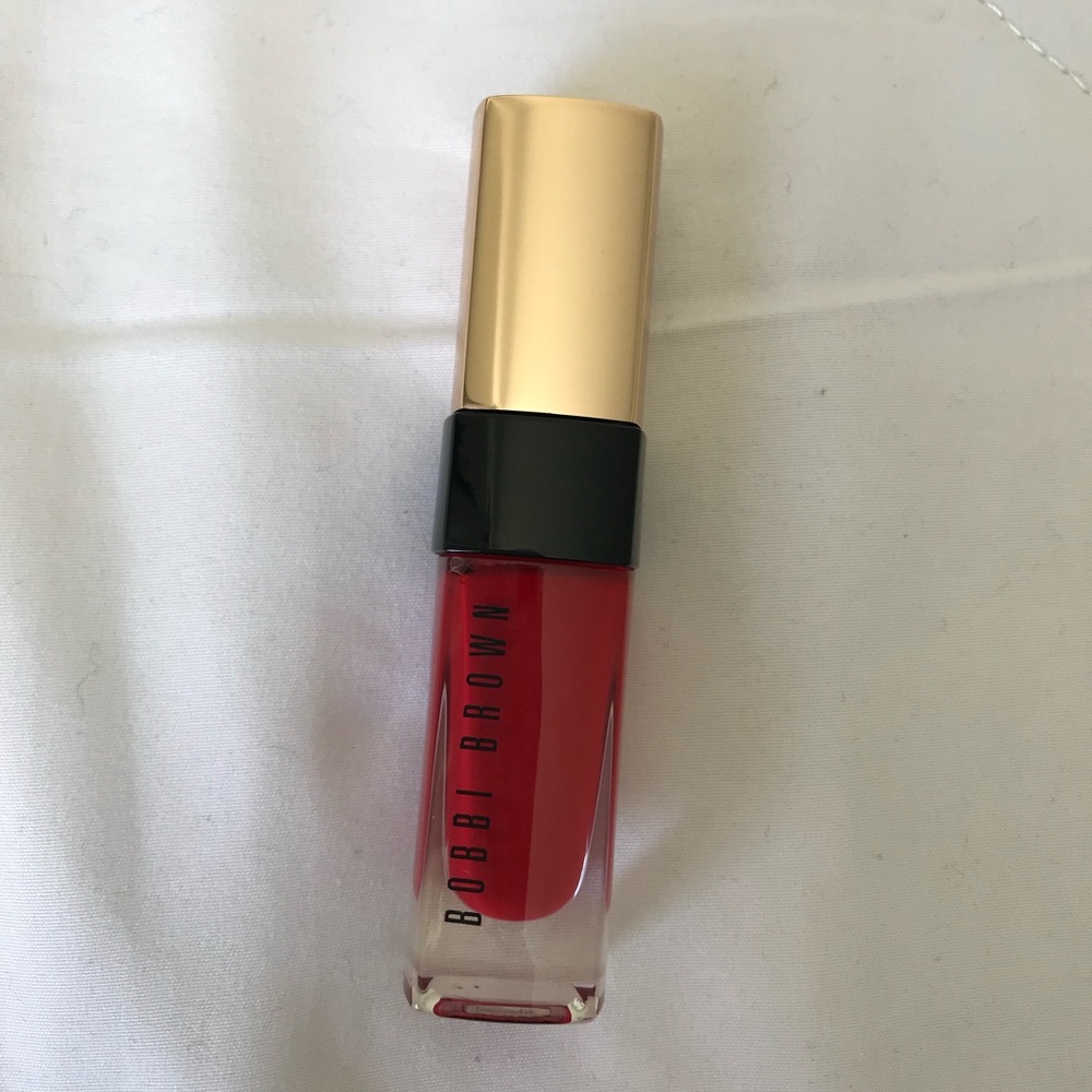 NWT Bobbi Brown Lip Paint Red